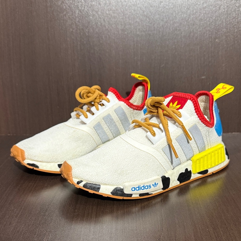 Adidas NMD R1 x Toy Story “Sheriff Woody” – Women’s 5.5
